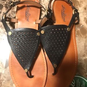 Lucky Brand sandals